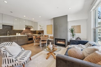 200 Dolores St Unit 6, San Francisco, CA 94103