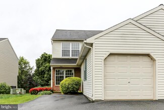 352 Deerfield Dr, Mount Joy, PA 17552