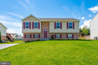 18825 Diller Dr, Hagerstown, MD 21742