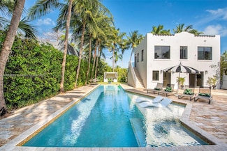 3483 Chase Ave, Miami Beach, FL 33140