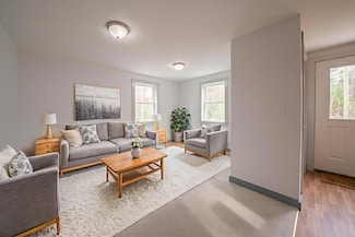 348 S Main St, Morrill, ME 04952