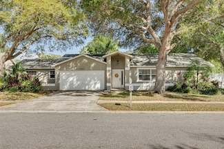12201 94th St, Largo, FL 33773
