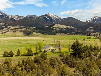 2164 E River Rd, Livingston, MT 59047