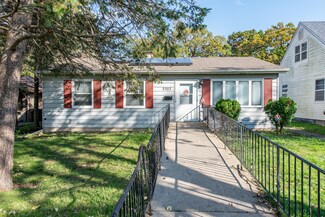 2303 Elizabeth Ave, Zion, IL 60099