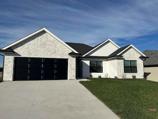 5317 Makana Ln, Columbia, MO 65203