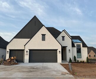 5908 E 127th St S, Bixby, OK 74008