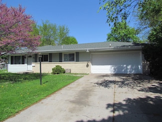 831 N Glenwood Place, Aurora, IL 60506