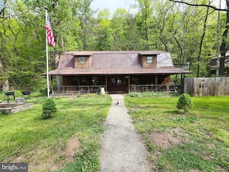15 Weaver Ln, Brandywine, WV 26802