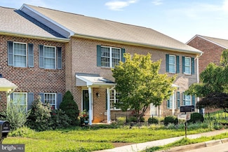293 Emerald Dr, Harrisonburg, VA 22801