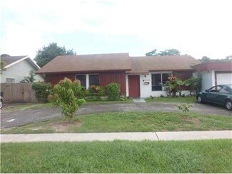 6330 SW 7th St, Margate, FL 33068