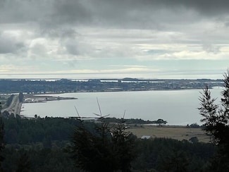 11.8 Acres Idylbear Ln, Arcata, CA 95521