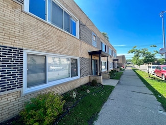 2655 W 47th St Unit 2, Chicago, IL 60632