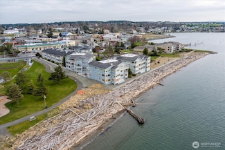 651 SE Bayshore Dr Unit E101, Oak Harbor, WA 98277