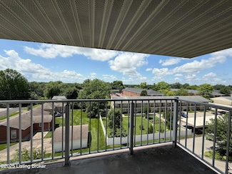 3030 Breckenridge Ln Unit 536, Louisville, KY 40220
