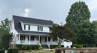 3 Country Oaks Dr, Barboursville, WV 25504