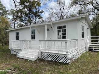 4516 Kreole Ave, Moss Point, MS 39563