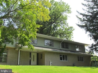 1048 River Rd, Ewing, NJ 08628