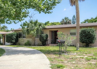 133 S Halifax Dr, Ormond Beach, FL 32176