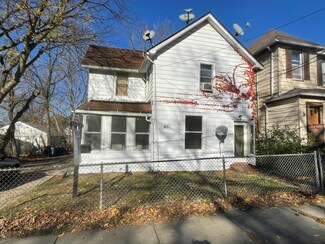 410 Ravine Ave, Waukegan, IL 60085
