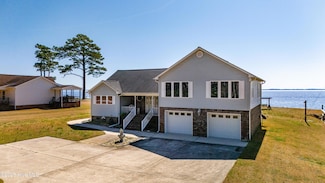3153 Janiero Rd, Arapahoe, NC 28510