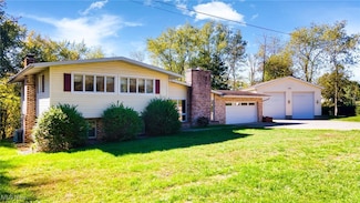 101 Glover Ln, Toronto, OH 43964