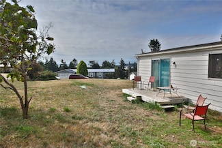 570 Crockett Lake Dr, Coupeville, WA 98239