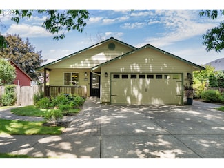 1871 NW Jillanne Ct, McMinnville, OR 97128