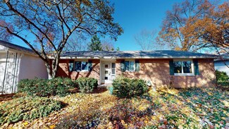 516 E Schreyer Place, Columbus, OH 43214