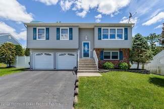 46 Virginia Dr, Howell, NJ 07731