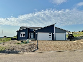 1609 Heights Ave, Burlington, ND 58722