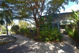 1601 Bayhouse Point Dr Unit 201, Sarasota, FL 34231