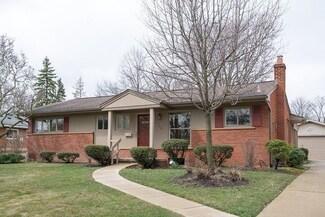 1526 Granada Ave, Ann Arbor, MI 48103