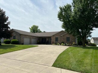 905 Fieldstone Ct, Wapakoneta, OH 45895