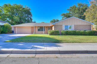 7132 Dellwood Rd NE, Albuquerque, NM 87110