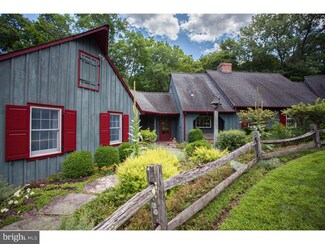 261 E Dark Hollow Rd, Pipersville, PA 18947