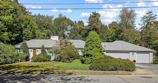 11 Brentwood Dr, Holden, MA 01520