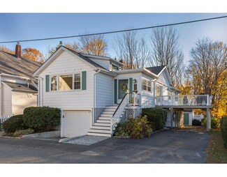 7 Marble St, Gloucester, MA 01930