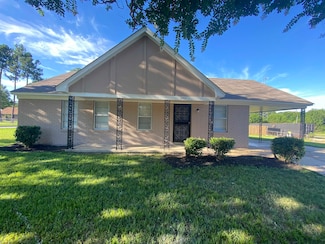 3472 Ridgemont Rd, Memphis, TN 38128