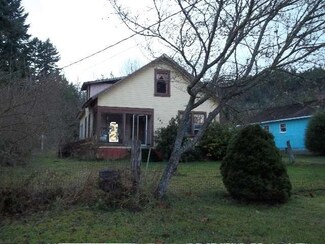 157 Mineral Hill Rd, Mineral, WA 98355