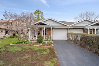 1552 Lighthouse Dr, Naperville, IL 60565