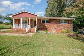 801 Windwood Dr, Gastonia, NC 28056