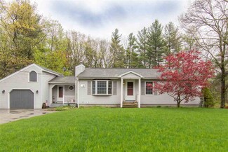 2 Birch St, Litchfield, NH 03052