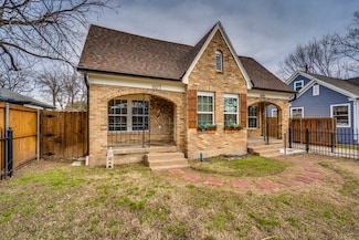 605 W Page Ave, Dallas, TX 75208