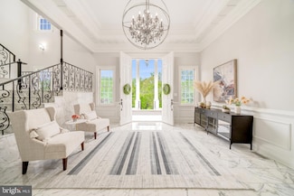 1111 Towlston Rd, McLean, VA 22102
