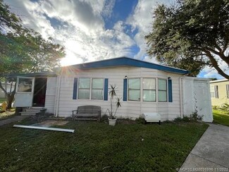 2555 Pga Blvd Unit 327, Palm Beach Gardens, FL 33410