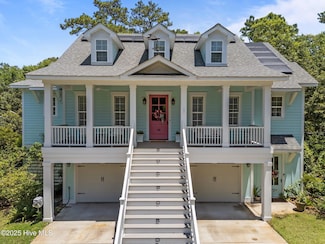 730 Alyssum Ave, Oak Island, NC 28465