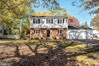 536 Oak Park Rd, Hatfield, PA 19440