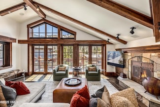 1 Willow Bridge Rd Unit 42, Vail, CO 81657
