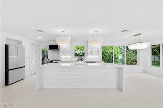 17 Knights Bridge Rd, Naples, FL 34112