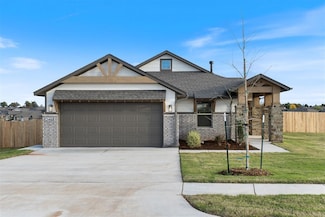 2468 Heather Rd, Blanchard, OK 73010